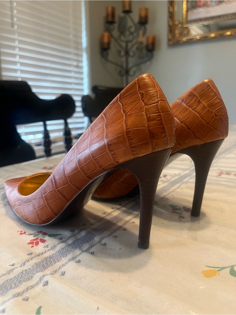 Lauren Ralph Lauren Women's Pointed Toe Croc-Embossed Leather Pumps in Brown - Picture 3 of 5